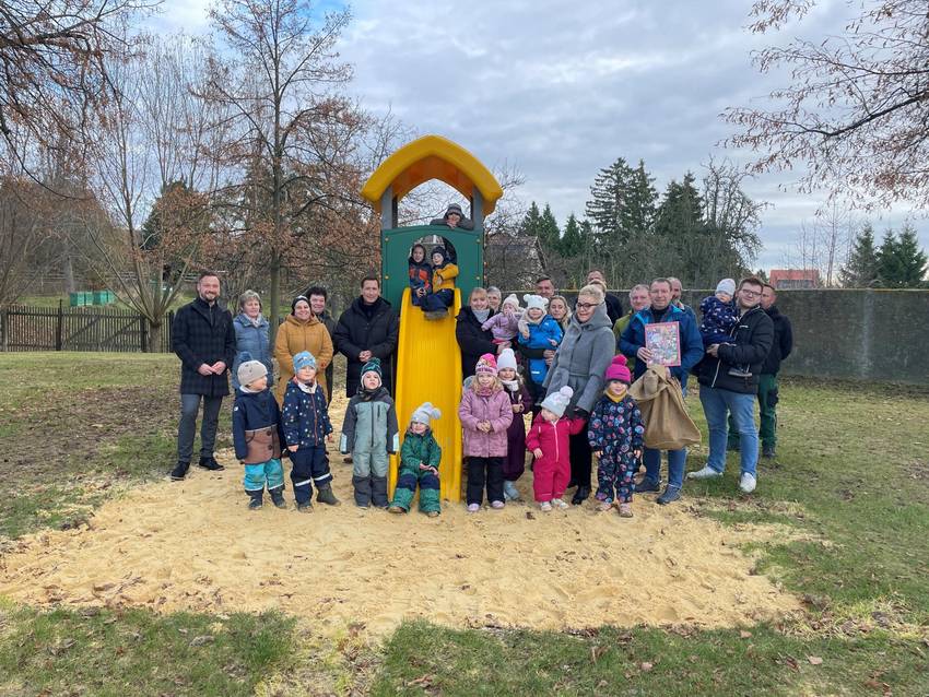 neuer rutschenturm sargstedt stadtmarketing hbs