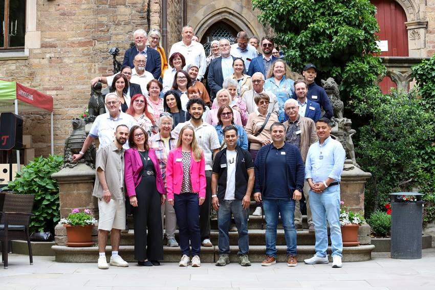 Gruppenbild Jubiläum 10 Jahre Integrationslotsen Gruppenbild Jubiläum 10 Jahre Integrationslotsen