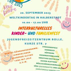 buntes Plakat mit den Angeboten auf dem interkulturellen Kinder- und Familienfest