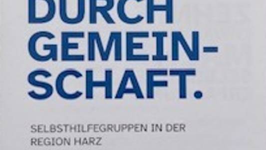 Abbildung des Flyers Kraft durch Gemeinschaft.